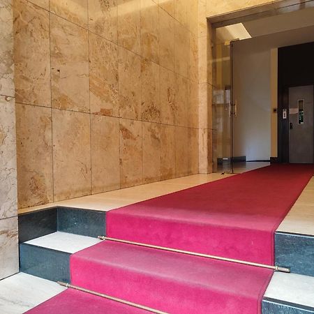 Apartament Giusti Flat - Next To Cimitero Monumentale Castello Sforzesco Mediolan Zewnętrze zdjęcie