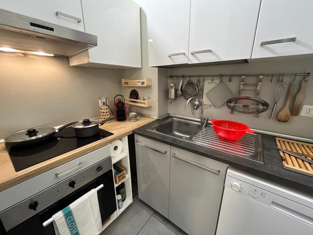 Apartament Giusti Flat - Next To Cimitero Monumentale Castello Sforzesco Mediolan Zewnętrze zdjęcie
